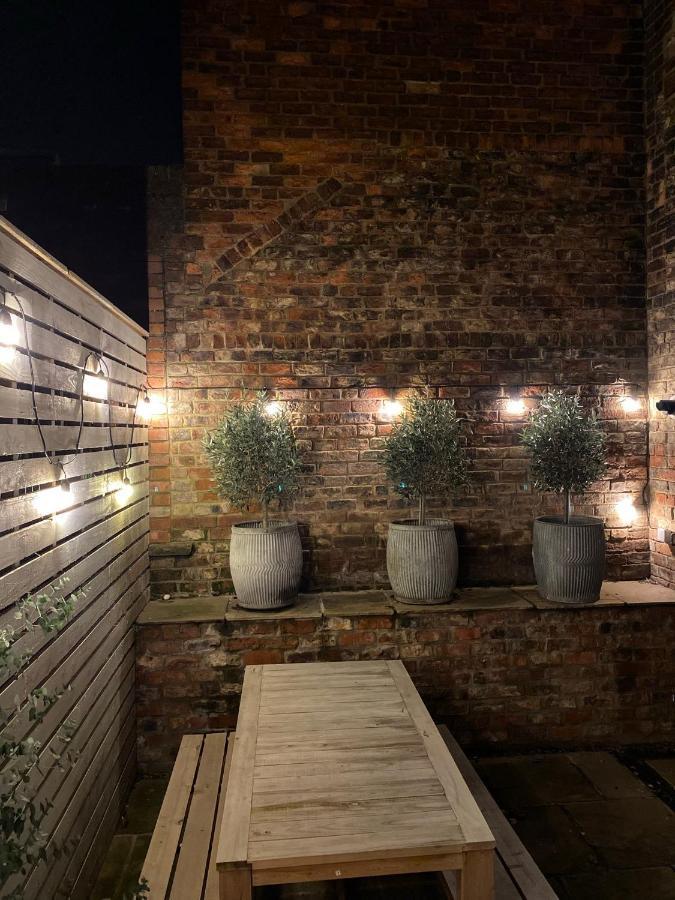 The Courtyard By Chateau Anna, - Free Parking Apartamento York
