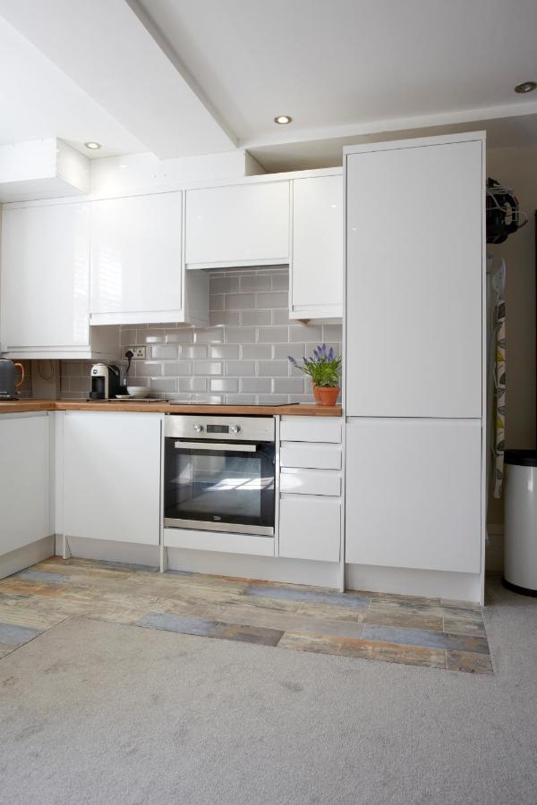 The Courtyard By Chateau Anna, - Free Parking Apartamento