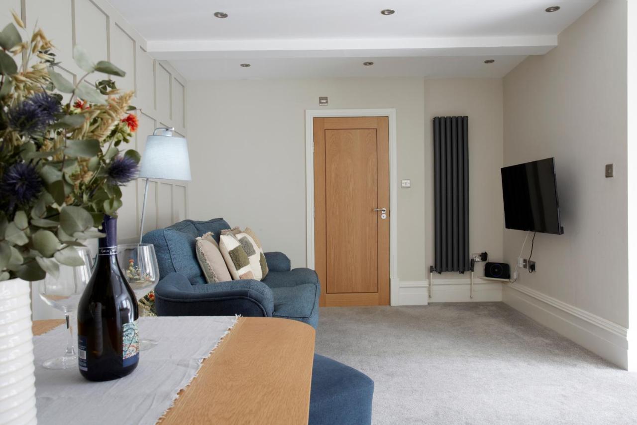 The Courtyard By Chateau Anna, - Free Parking Apartamento York